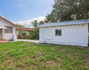 1017 E 23rd Avenue - Photo Thumbnail 22