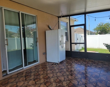 30541 Norseman Place - Photo Thumbnail 29