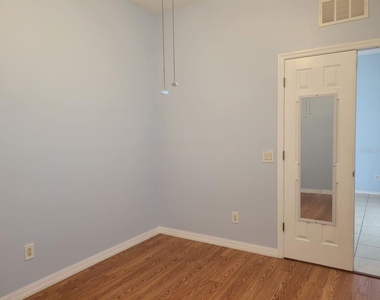 30541 Norseman Place - Photo Thumbnail 23