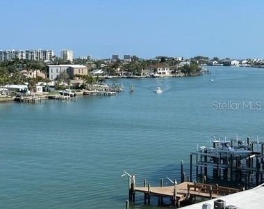 285 107th Avenue - Photo Thumbnail 10