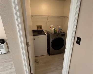 2410 Chobee Court - Photo Thumbnail 3