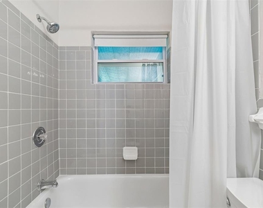 200 Evelyn Ave - Photo Thumbnail 15