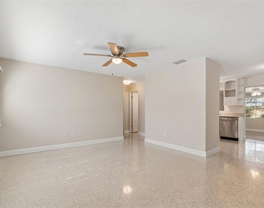 200 Evelyn Ave - Photo Thumbnail 1