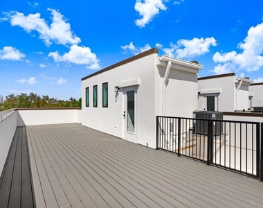 2506 W Cleveland Street - Photo Thumbnail 15
