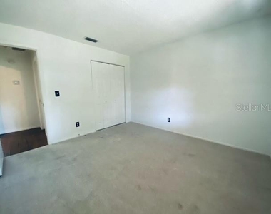 6438 71st Street N - Photo Thumbnail 13