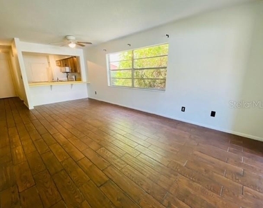 6438 71st Street N - Photo Thumbnail 10
