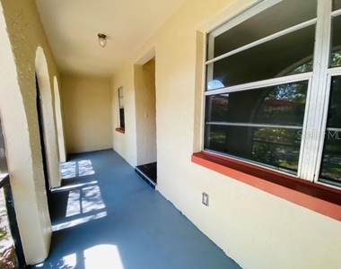6438 71st Street N - Photo Thumbnail 4