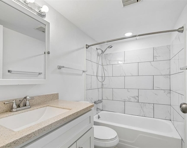 237 S Mcmullen Booth Road - Photo Thumbnail 17
