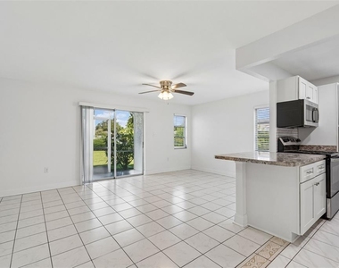 237 S Mcmullen Booth Road - Photo Thumbnail 3
