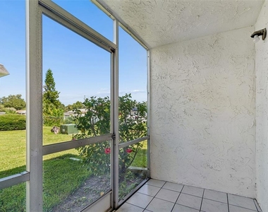 237 S Mcmullen Booth Road - Photo Thumbnail 16