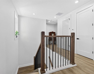 1717 Massachusetts Avenue Ne - Photo Thumbnail 21