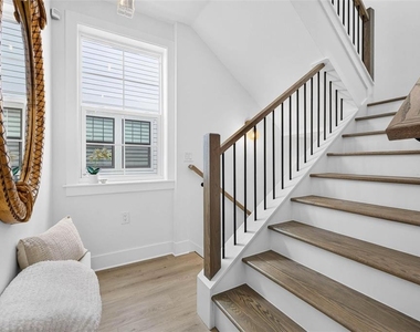 1717 Massachusetts Avenue Ne - Photo Thumbnail 20