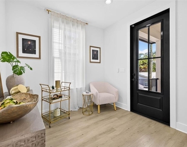 1717 Massachusetts Avenue Ne - Photo Thumbnail 16