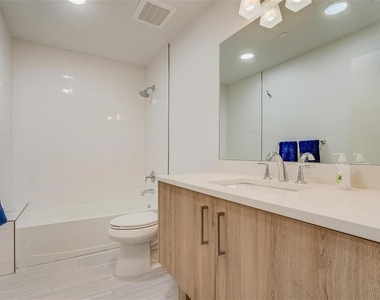 415 Island Way - Photo Thumbnail 25