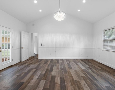 641 Wilkie Street - Photo Thumbnail 23