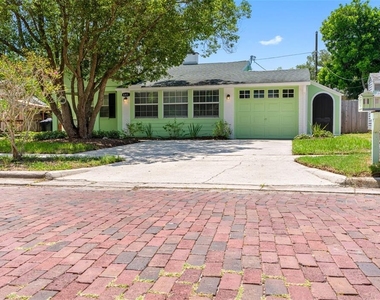641 Wilkie Street - Photo Thumbnail 39