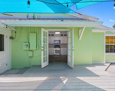 641 Wilkie Street - Photo Thumbnail 12