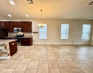 7208 Milestone Drive - Photo Thumbnail 9