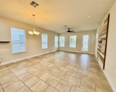 7208 Milestone Drive - Photo Thumbnail 10