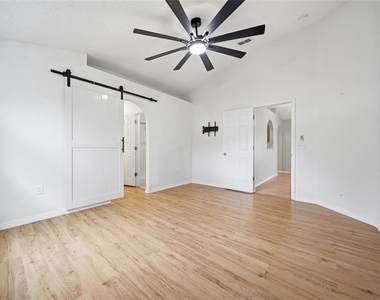 10617 Opus Drive - Photo Thumbnail 10