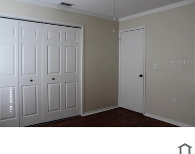 8605 Champlain Court - Photo Thumbnail 3