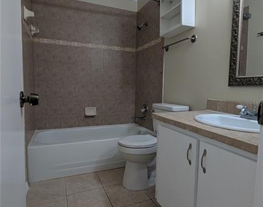 8605 Champlain Court - Photo Thumbnail 8
