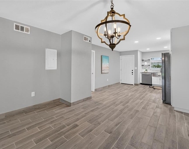 1028 Apollo Beach Boulevard - Photo Thumbnail 18
