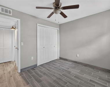 1028 Apollo Beach Boulevard - Photo Thumbnail 37