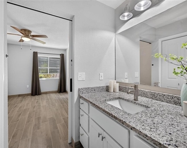 1028 Apollo Beach Boulevard - Photo Thumbnail 33
