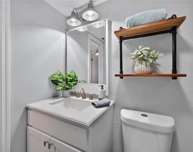 1028 Apollo Beach Boulevard - Photo Thumbnail 42
