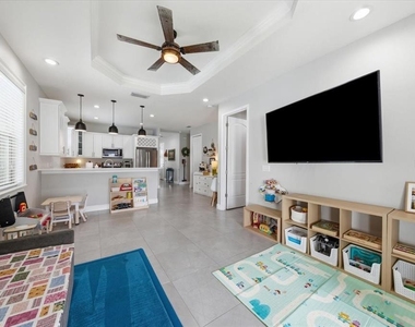 1808 W Cluster Avenue - Photo Thumbnail 19