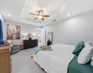 1808 W Cluster Avenue - Photo Thumbnail 23