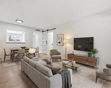 6314 Newtown Circle - Photo Thumbnail 16