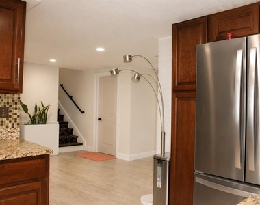 12416 Cobble Stone Drive - Photo Thumbnail 14