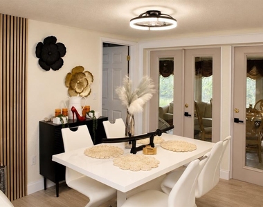 12416 Cobble Stone Drive - Photo Thumbnail 6