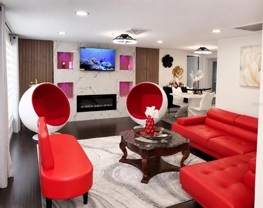 12416 Cobble Stone Drive - Photo Thumbnail 4