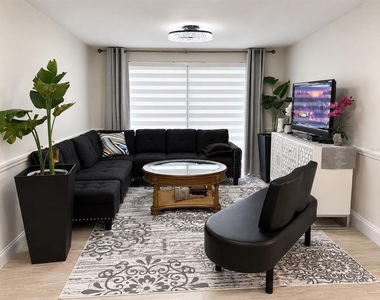 12416 Cobble Stone Drive - Photo Thumbnail 15