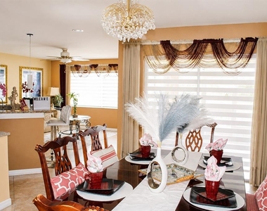 3513 Westminister Court - Photo Thumbnail 9