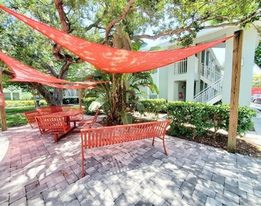 5440 S Macdill Avenue - Photo Thumbnail 20