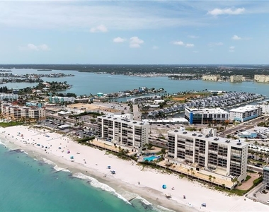 15000 Gulf Boulevard - Photo Thumbnail 30