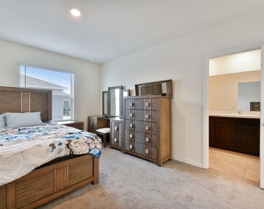 2880 Evergreen Elm Pass - Photo Thumbnail 28