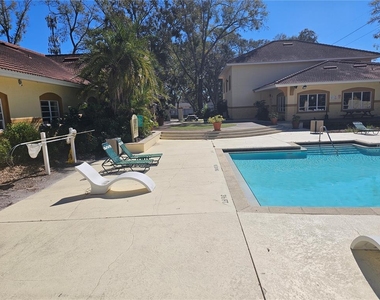 5620 Pinnacle Heights Circle - Photo Thumbnail 14