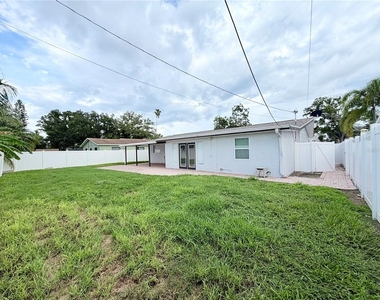 1827 Oklahoma Avenue Ne - Photo Thumbnail 20