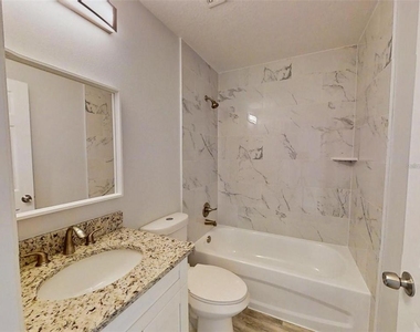 13163 Sw 106th Place - Photo Thumbnail 12