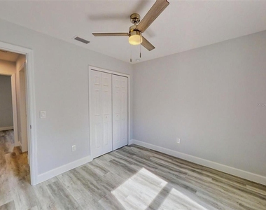 13163 Sw 106th Place - Photo Thumbnail 13