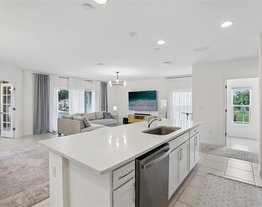 1581 Swan Swim Drive - Photo Thumbnail 9