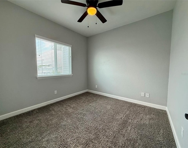 2531 Pine Place - Photo Thumbnail 2