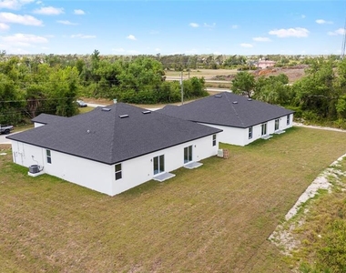 10026 Cocoa Beach Street - Photo Thumbnail 24