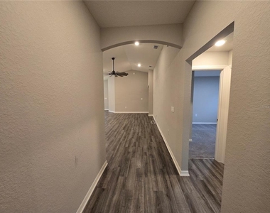 1352 Mountain Flower Lane - Photo Thumbnail 2