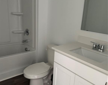 1723 Grandiose Drive - Photo Thumbnail 5